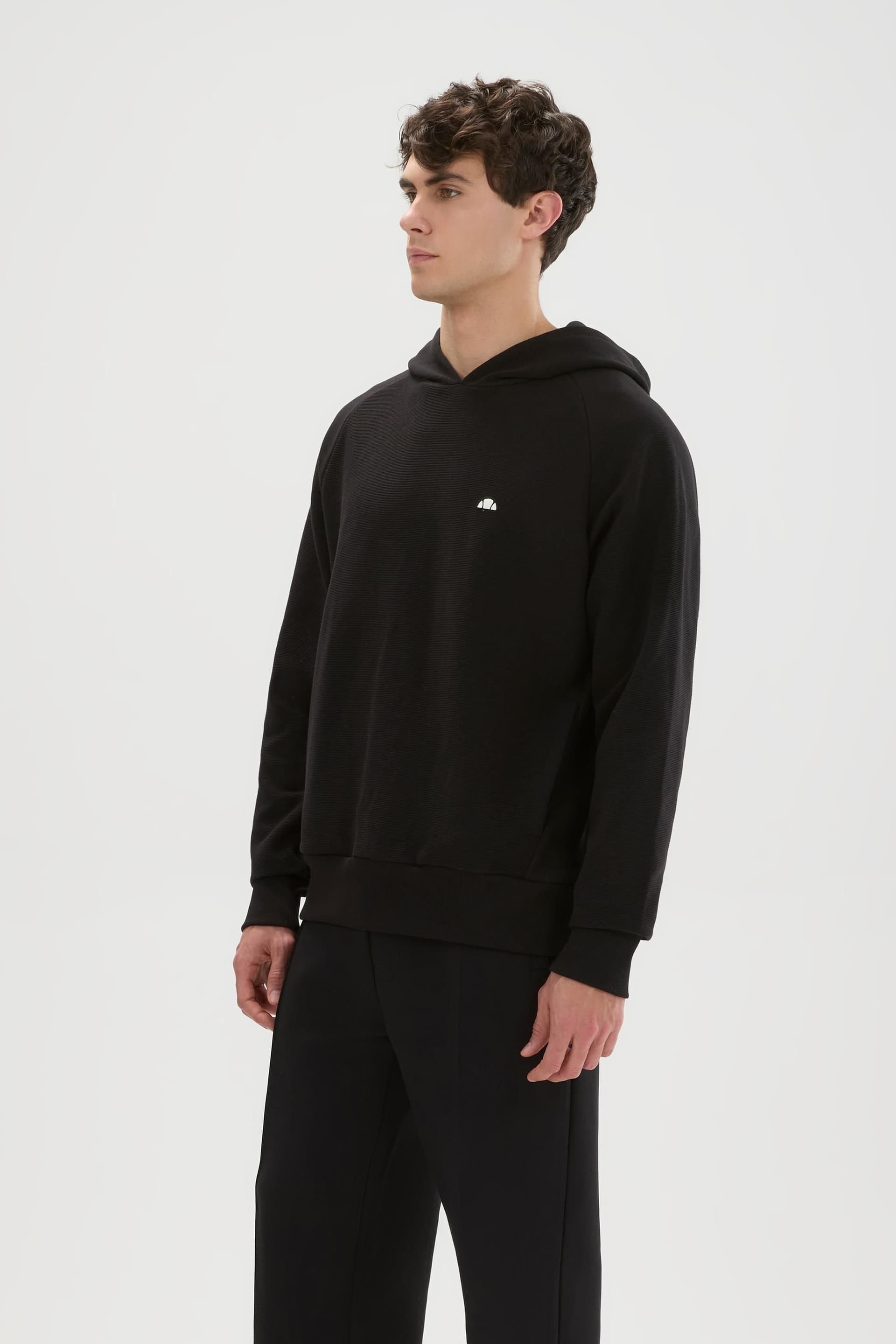 Ellesse Ellesse Men's Vivino OH Hoodie in Black
