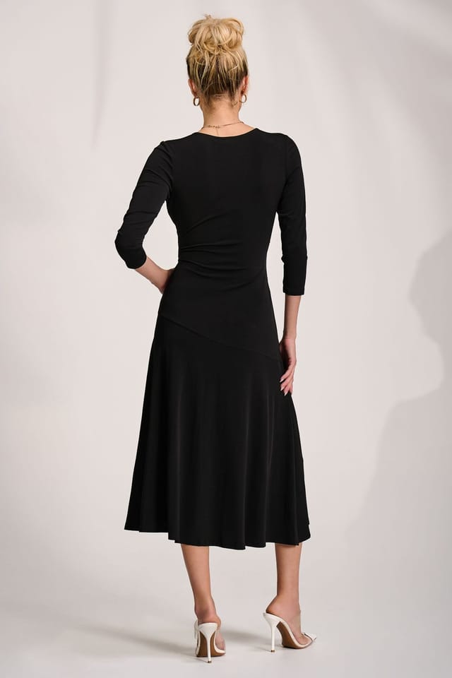 Jolie Moi Jolie Moi Women's Fit & Flare Jersey Midi Dress in Black - 2