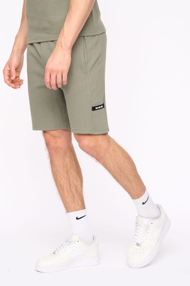 Duck&Cover Duck&Cover Men's Topfield Comfortable Textured Everyday Shorts in Olive - 3