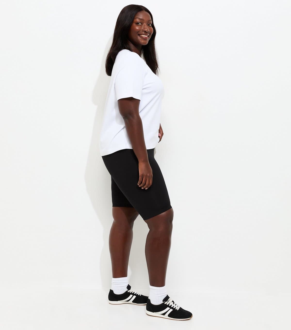 New Look Women's Plus Size Black Knee Length Cycling Shorts Curves New Look
