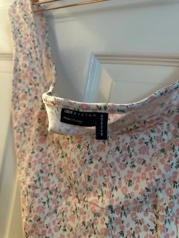 ASOS ASOS Floral crop top