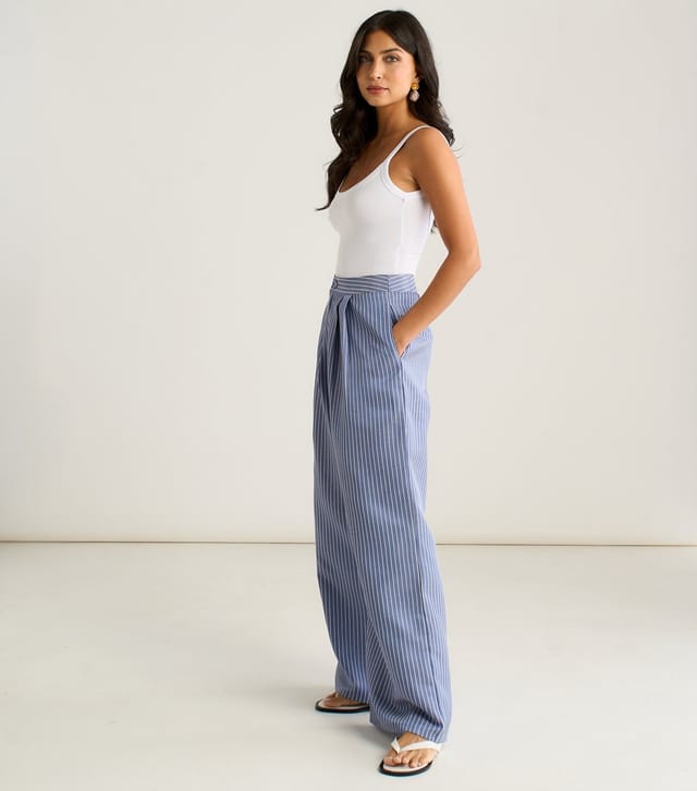 Gini London Women's Blue Striped Wide Leg Pleat Front Trousers Gini London New Look - 3
