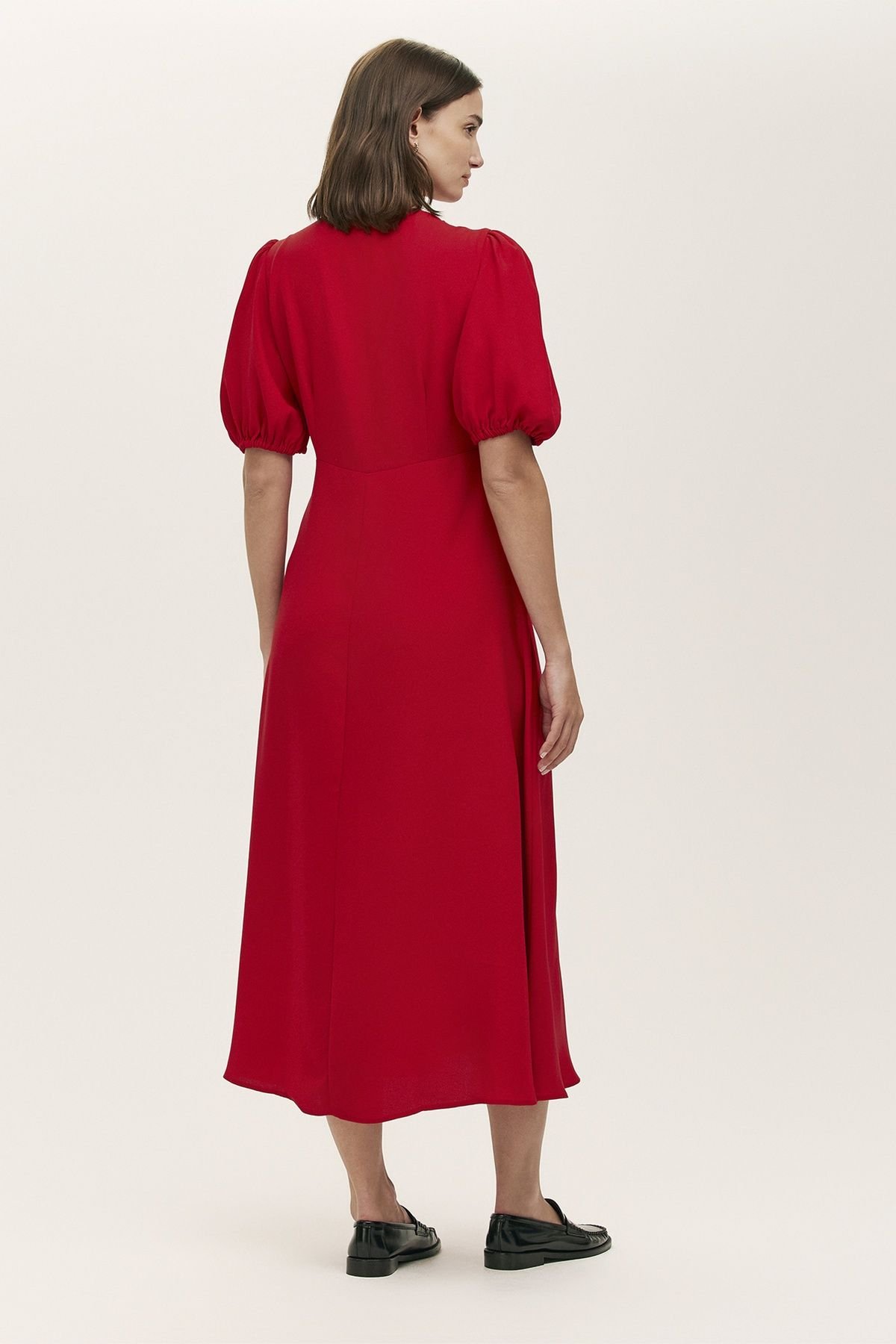 Finery London Finery London Women's Sarah Crepe Midi Tea Dress in Red - 3