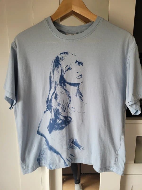 Bershka Bershka x Sabrina Carpenter Graphic T-Shirt | Size XS