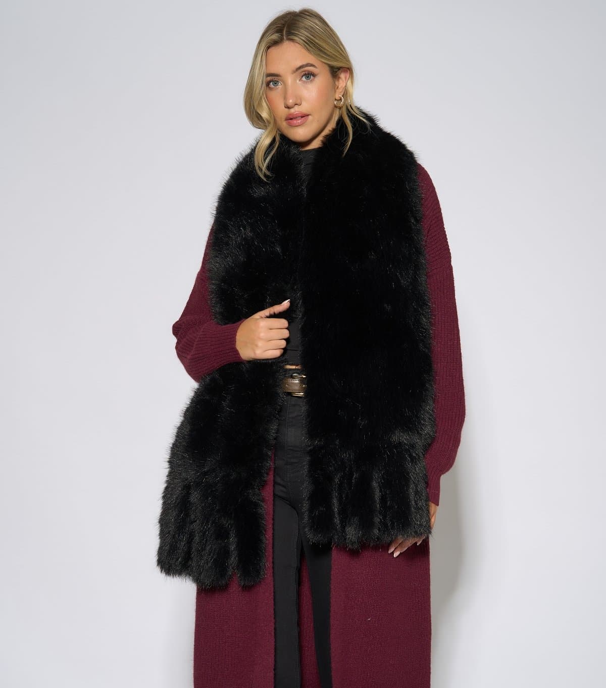 Gini London Black Faux Fur Scarf Gini London New Look