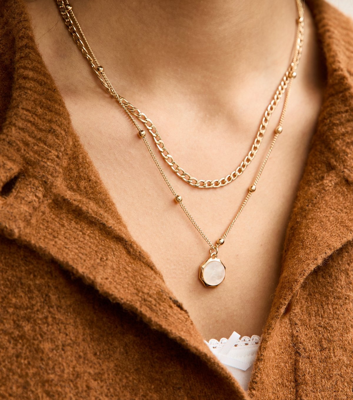 New Look Double Layer Chain Circle Enamel Charm Necklace New Look - 2