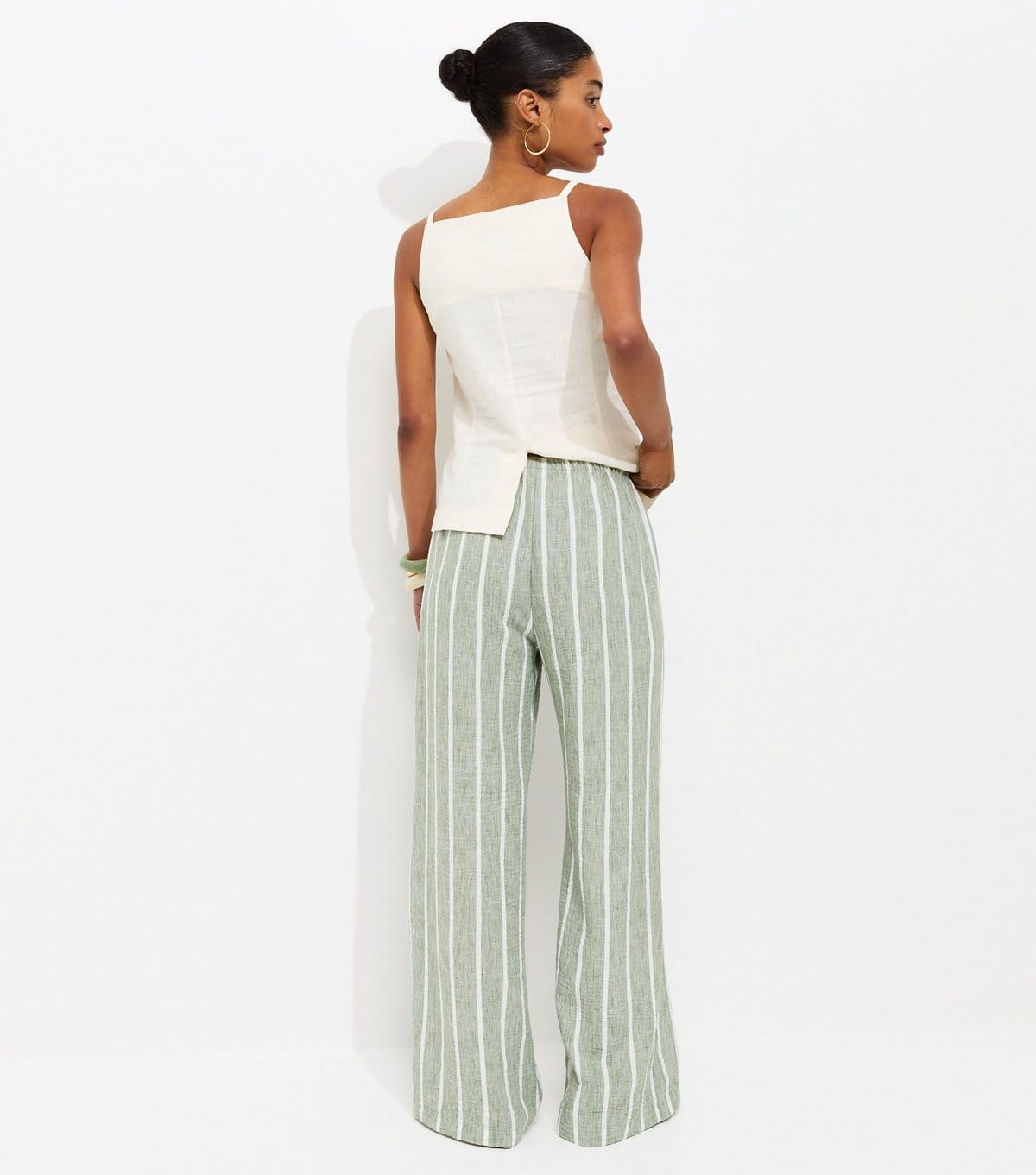 New Look Women's Green Striped Wide Leg Trousers New Look - 4