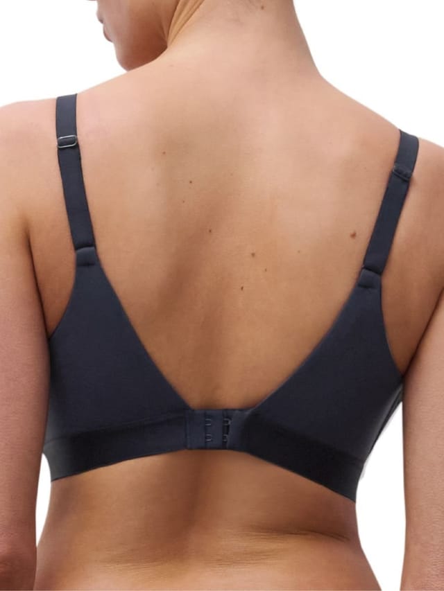 Chantelle Chantelle Women's Easy Feel Norah Wirefree Support Bra in Blue - 2