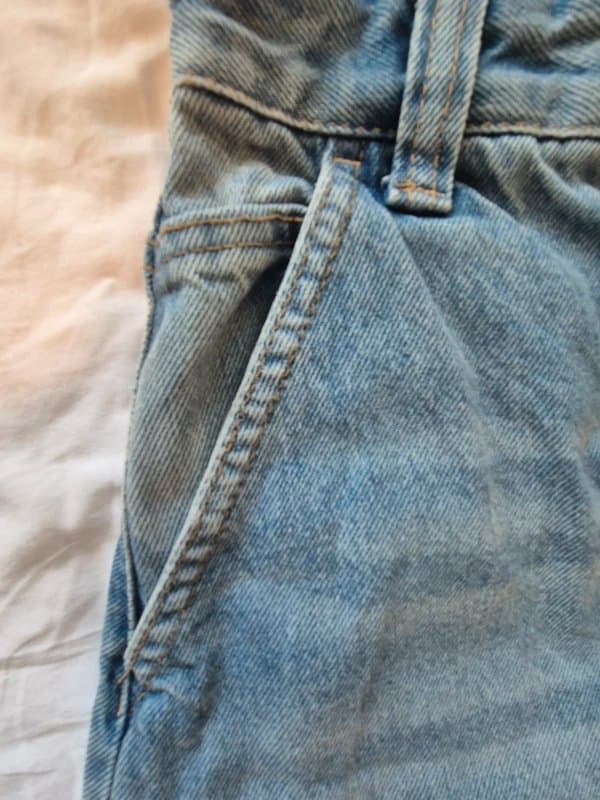 Bershka Bershka Jeans- size eu32/ UK 4