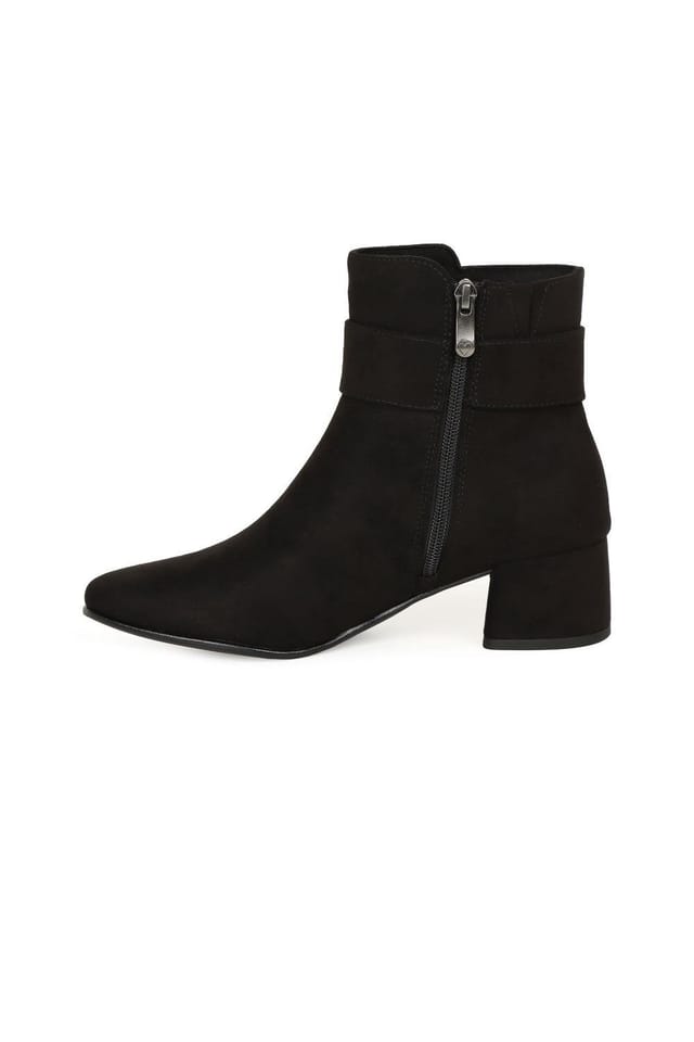 marco tozzi Marco Tozzi Women's 'Chic Cadiz' Ankle Boots in Black - 2