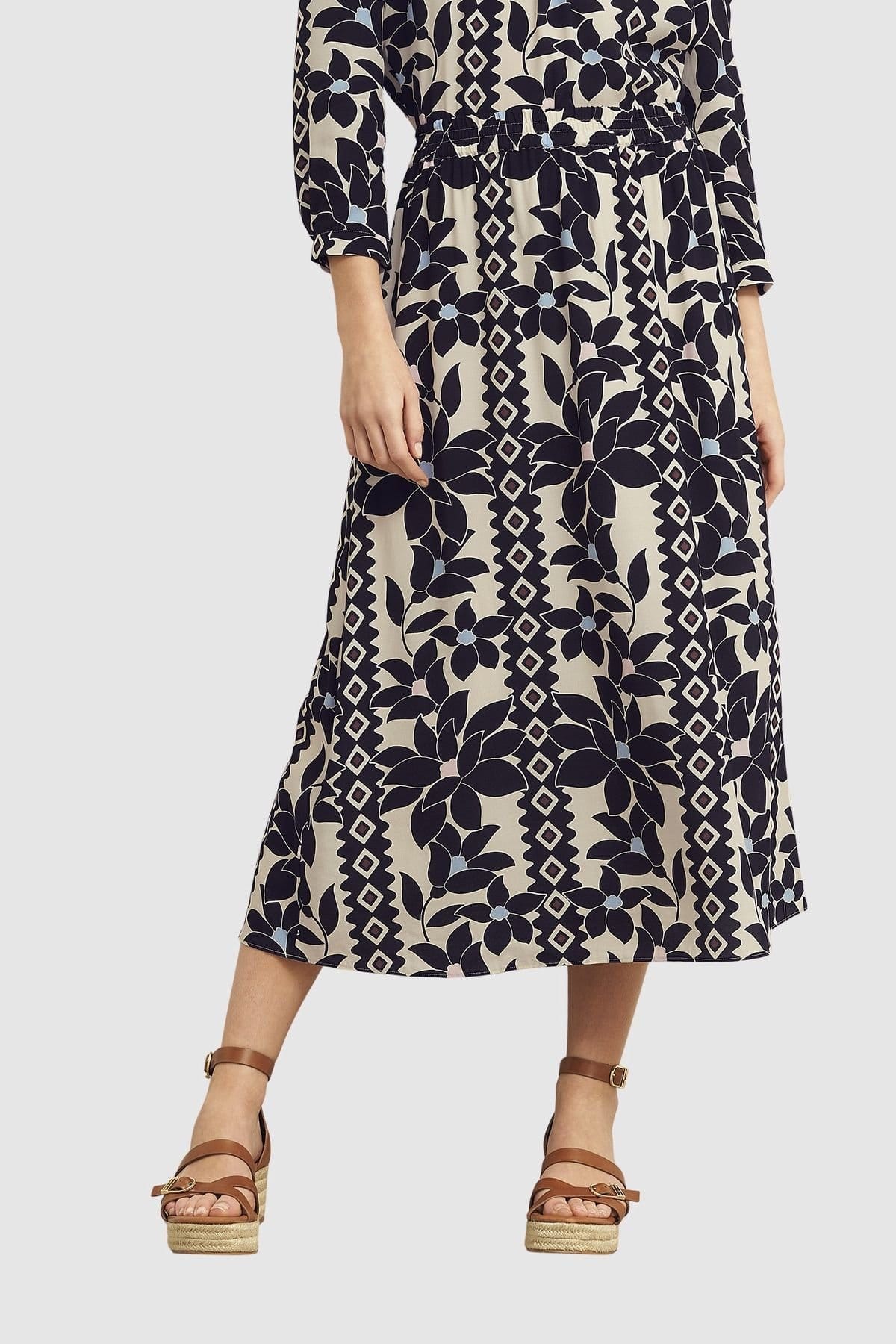 Hobbs London Women's Lyra Floral Midi Skirt in Dark Navy