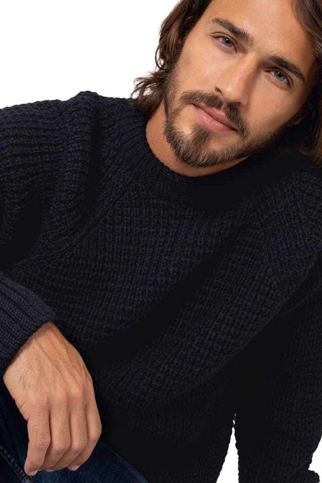 Celtic & Co Celtic & Co Men's British Waffle Stitch Crew in Dark Navy - 3