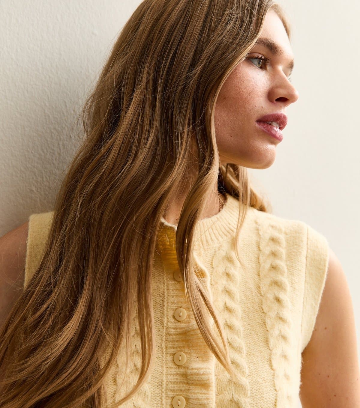 New Look Women's Light Yellow Cable Knit Frill Trimmed Waistcoat New Look