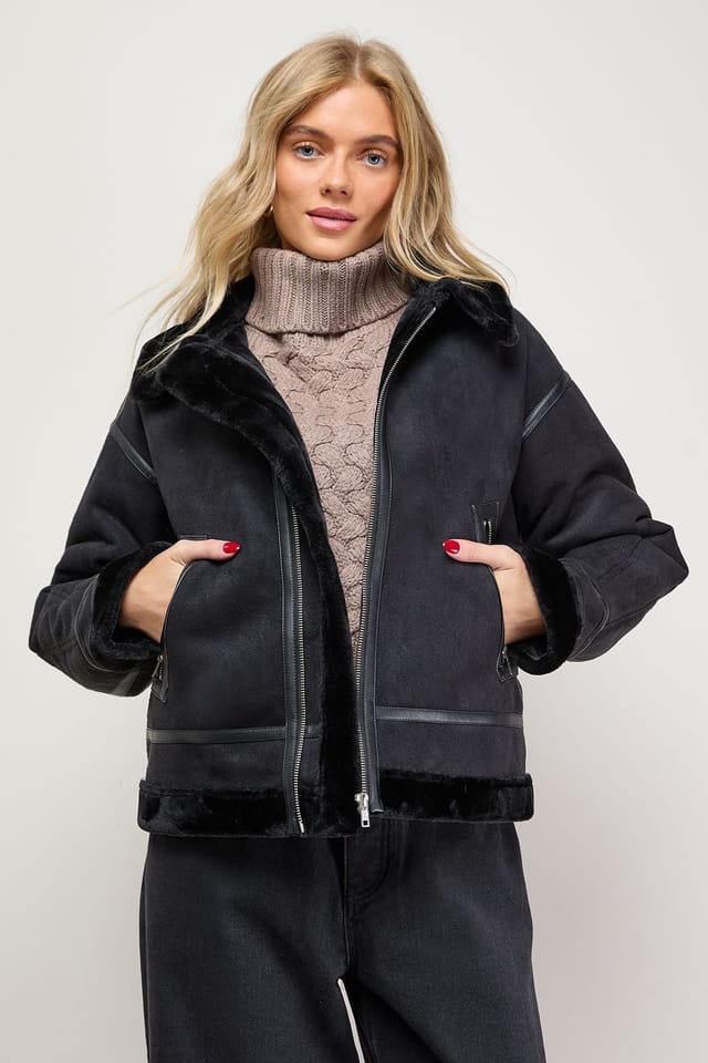 Oasis Oasis Women's Zip Through Faux Leather Short Aviator Jacket in Black - 2