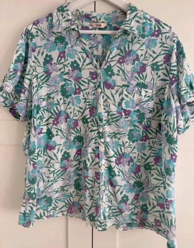 Marks & Spencer Marks and Spencer’s vintage floral blouse shirt top size 20