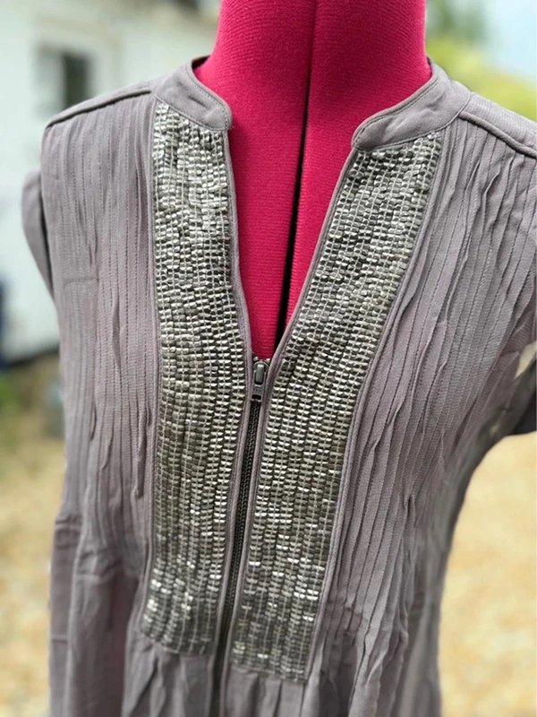 Mint Velvet Mint Velvet Grey Sheer Sequin Half Zip Summer Top Viscose Size 8 Holiday - 1