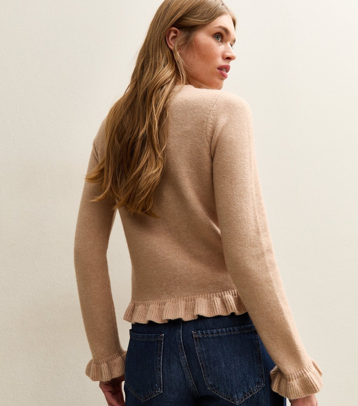 New Look Women's Camel Frill Trim Crew Neck Jumper New Look - 4