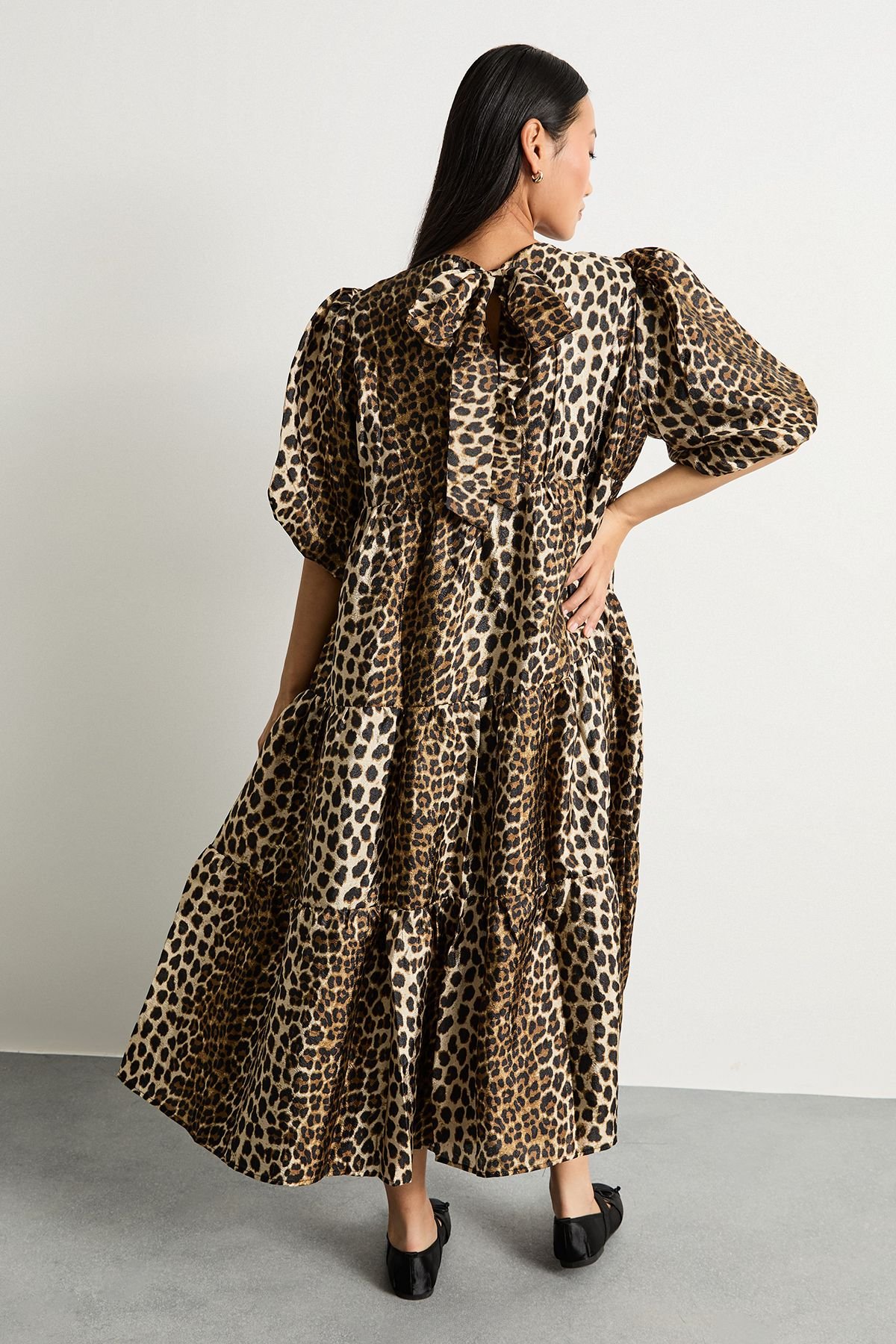 Warehouse Warehouse Women's Petite Animal Organza Puff Sleeve Midi Smock Dress - 3