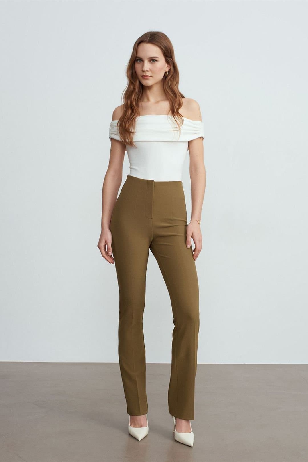 Dilvin Dilvin Women's Straight-leg Crepe Trousers in Khaki