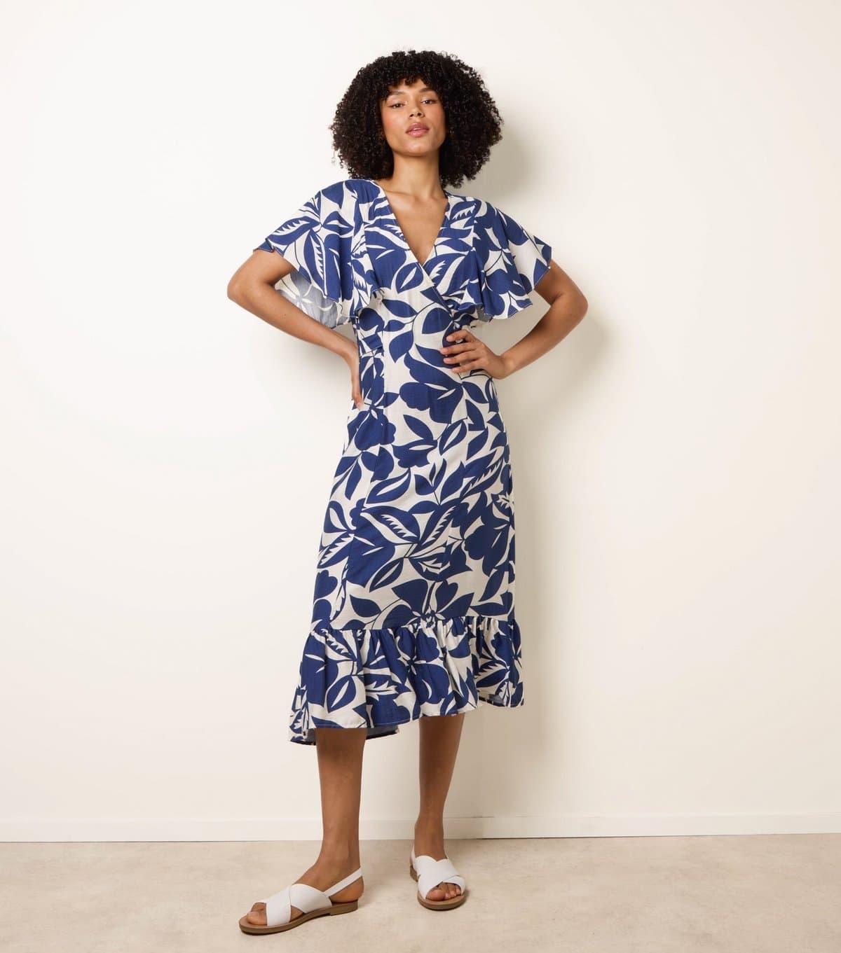 Blue Vanilla Women's Blue Floral Wrap Midi Dress Blue Vanilla New Look