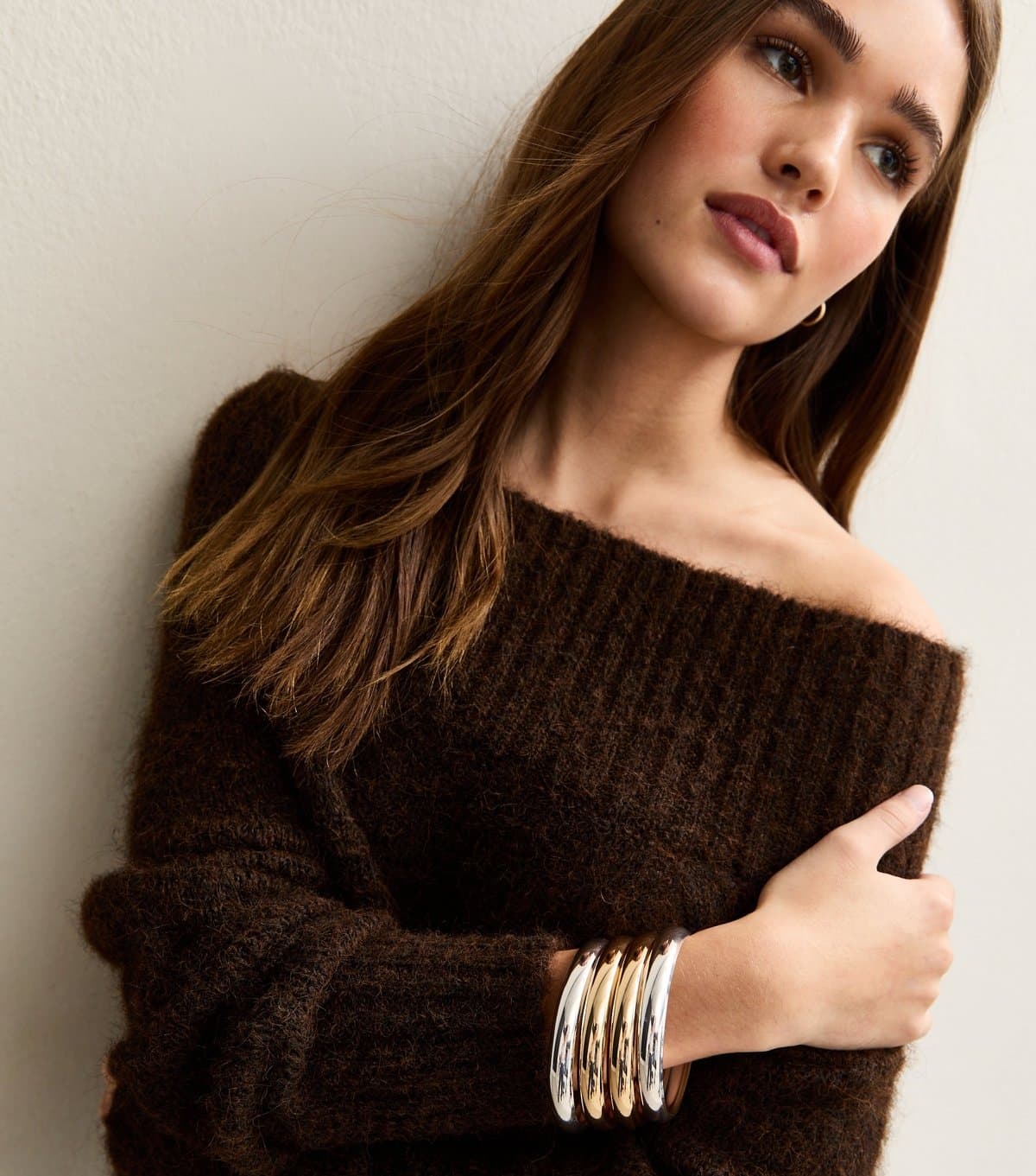 New Look Pack of 4 Silver and Gold Tone Mixed Metal Bangles New Look