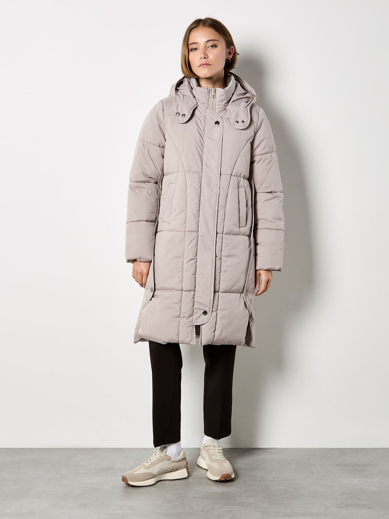 Apricot Apricot Women's Longline Padded Puffer Coat in Cream - 4