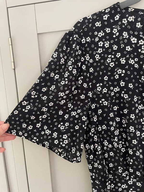 New Look New Look black floral midi tea dress UK 12