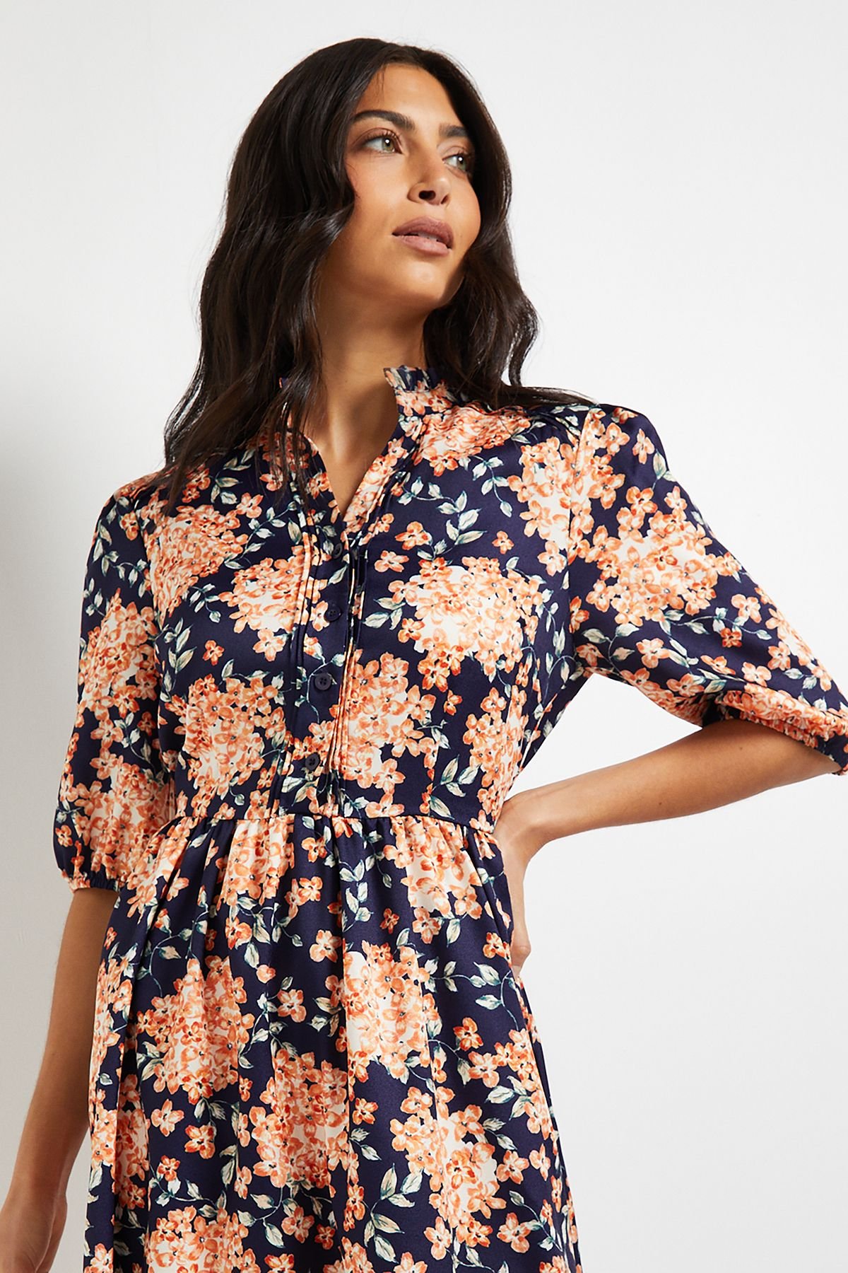 Wallis Wallis Women's Floral Puff Sleeve Pintuck Midi Dress in Navy - 4