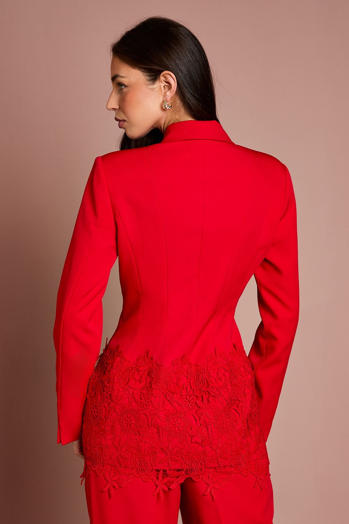 Coast Coast Women's Single Breasted Lace Trim Fitted Blazer in Red - 3