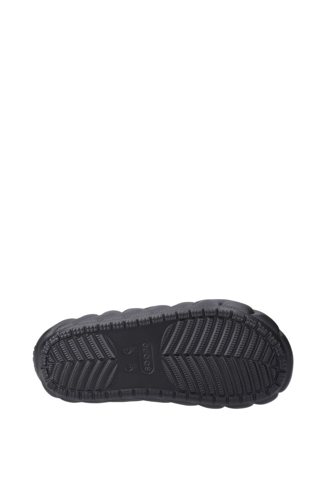 Crocs Crocs Women's Classic Cozzzy Overpuff Sandal in Black - 3