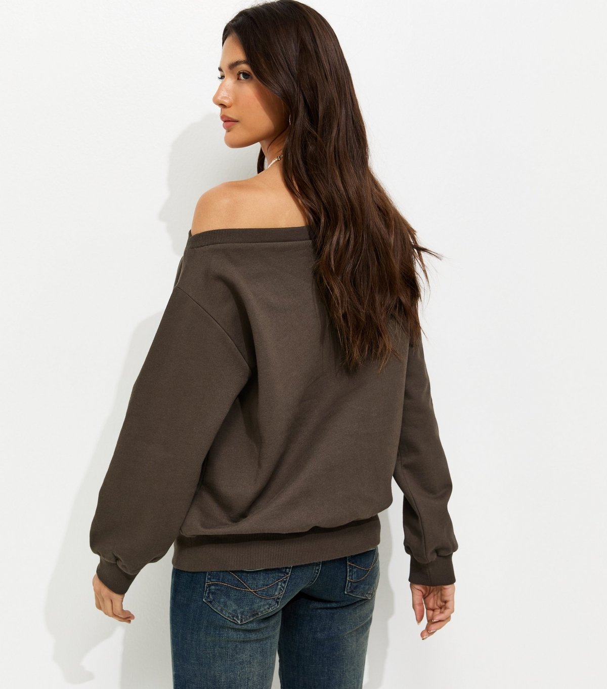New Look Women's Dark Brown Jersey Off Shoulder Sweatshirt New Look - 4