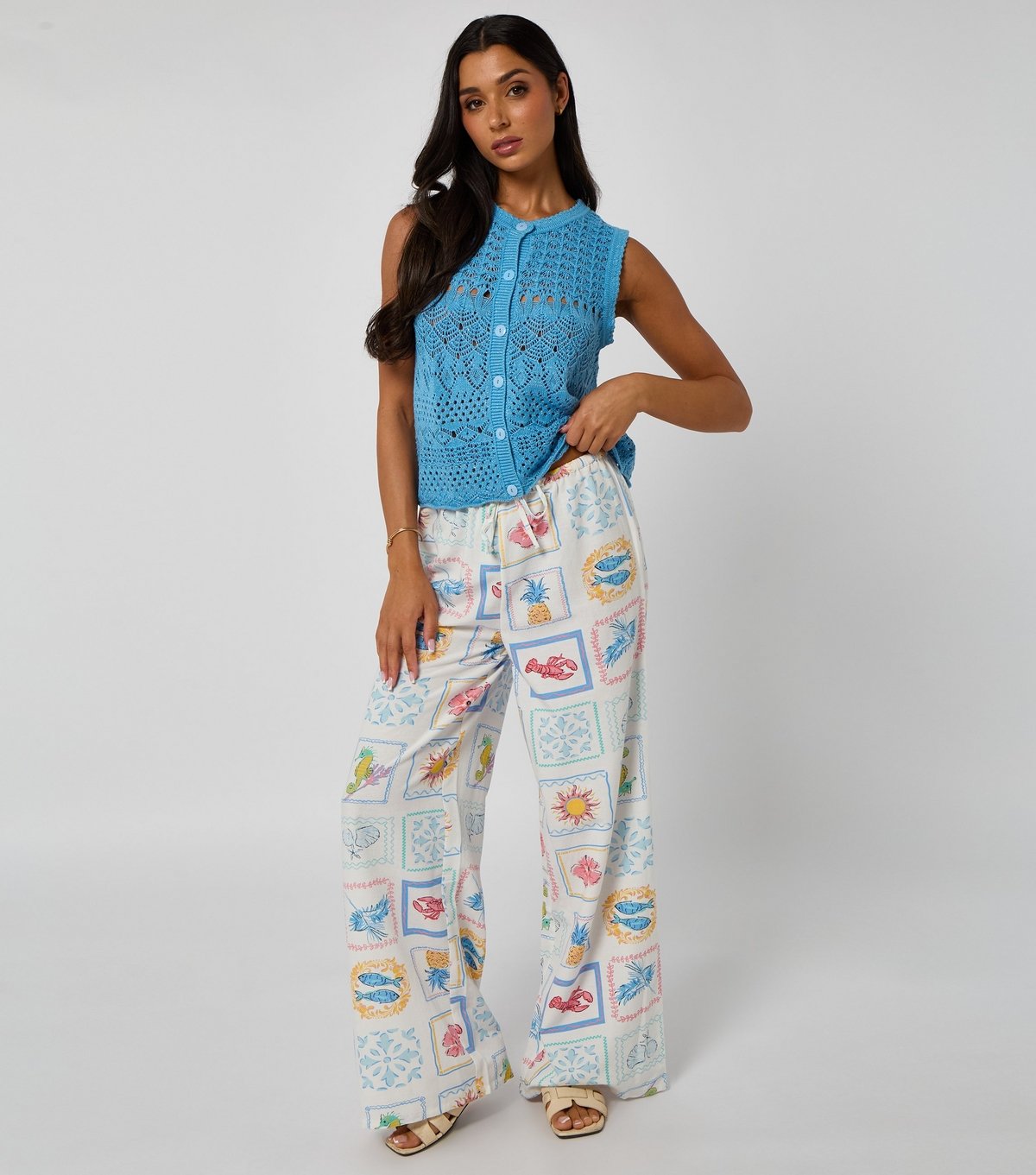 Urban Bliss Women's White Postcard Print Wide Leg Trousers Urban Bliss New Look - 2