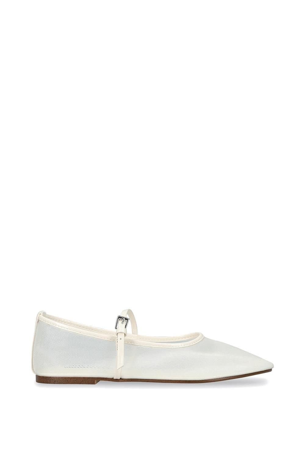 Steve Madden STEVE MADDEN Women's 'Mash 104' Flats in White