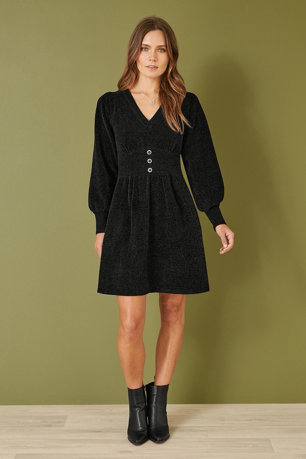 Yumi Yumi Women's Black V Neck Empire Line Knitted Skater Dress - 3