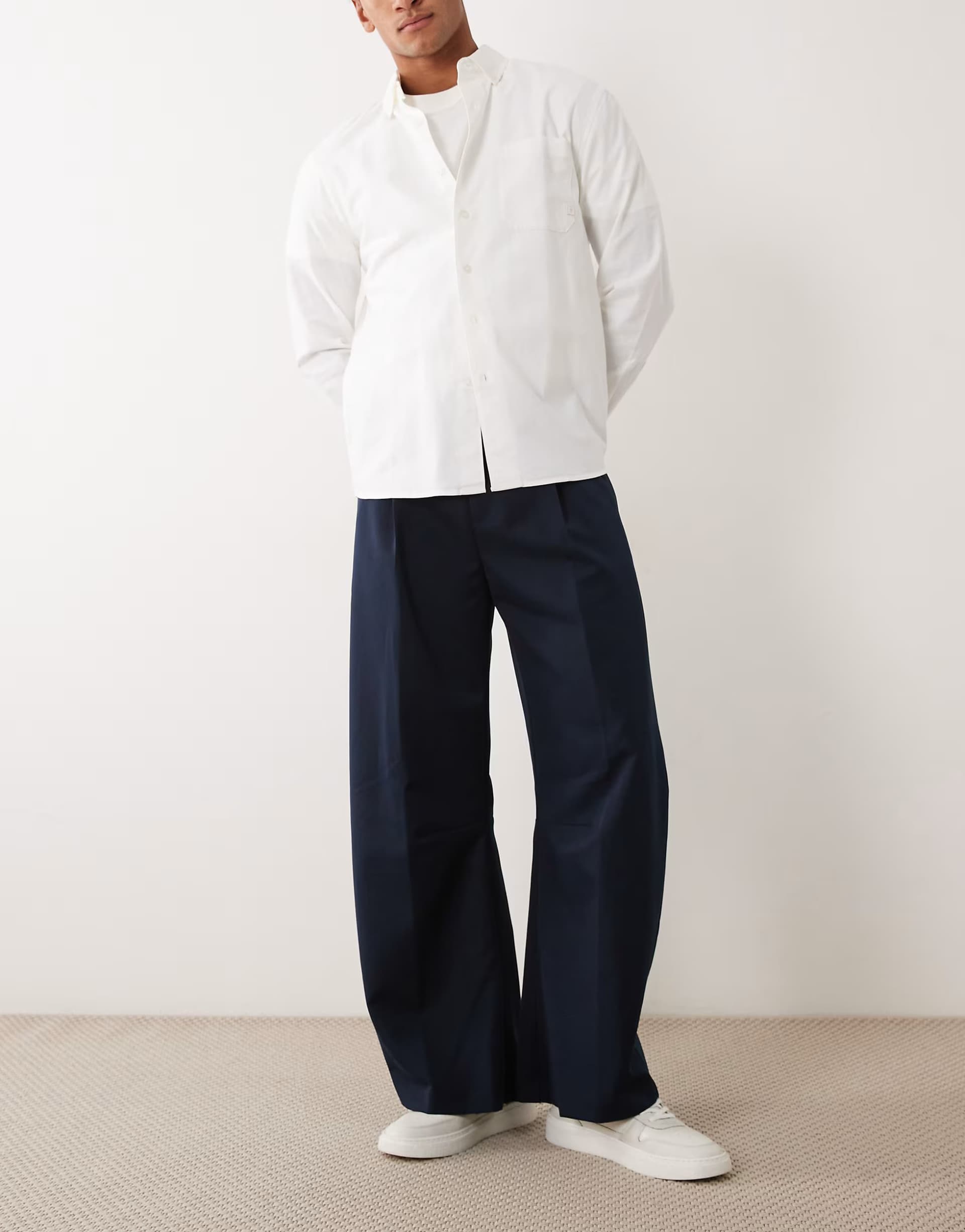 ASOS ASOS DESIGN Navy Tailored Barrel Leg Trousers