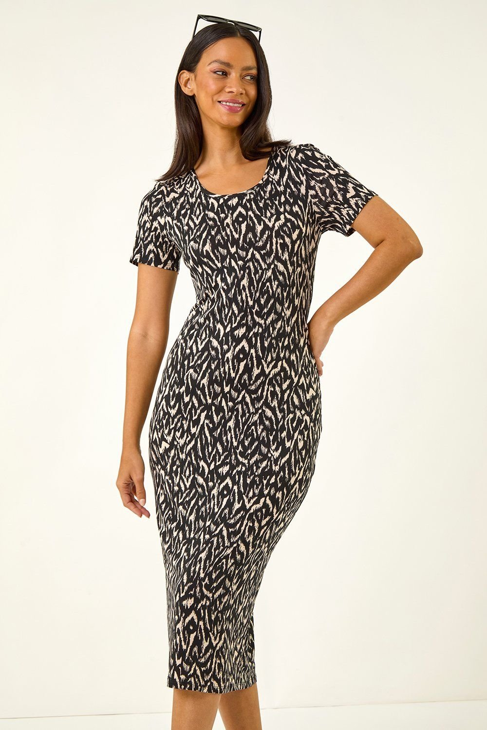 Dusk Dusk Women's Abstract Print Stretch Midi Dress in Black - 4