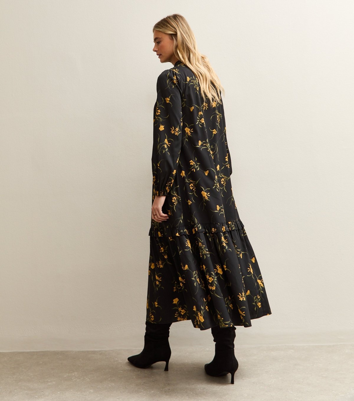 New Look Women's Maternity Black Botanical Crepe Smock Midi Dress New Look - 4