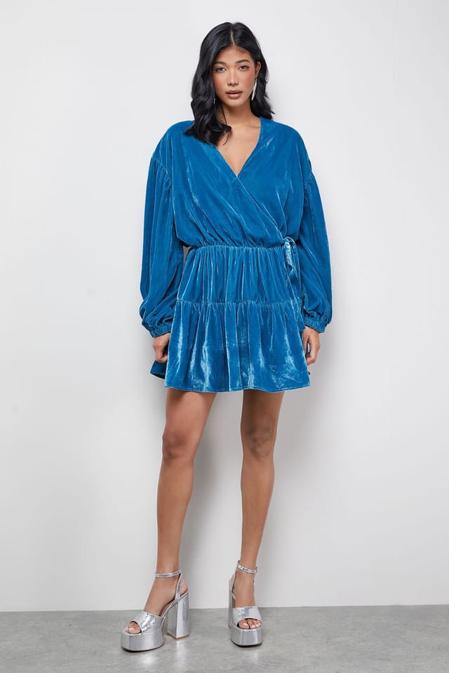 Warehouse Warehouse Women's Velvet Wrap Mini Smock Dress in Teal - 2