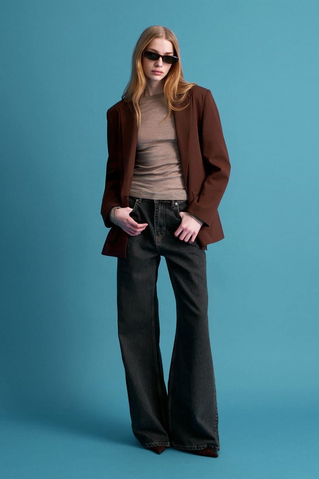 Dilvin Dilvin Women's Oversized Long Crepe Blazer Jacket in Chocolate