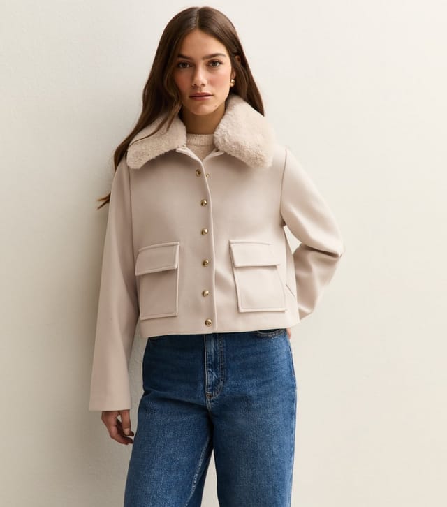 New Look Women's Petite Off White Faux Fur Collar Shacket New Look - 2