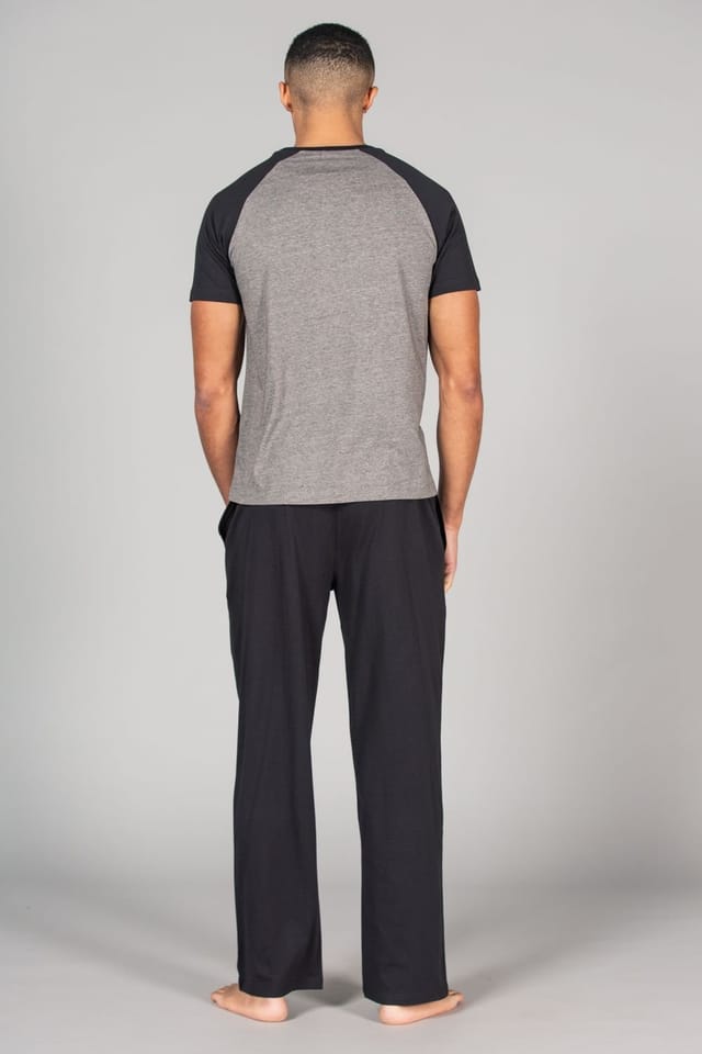 Tokyo Laundry Tokyo Laundry Men's Cotton 2-Piece Short Sleeve Raglan Top & Jersey Bottoms Pyjama Set in Mid Grey - 2