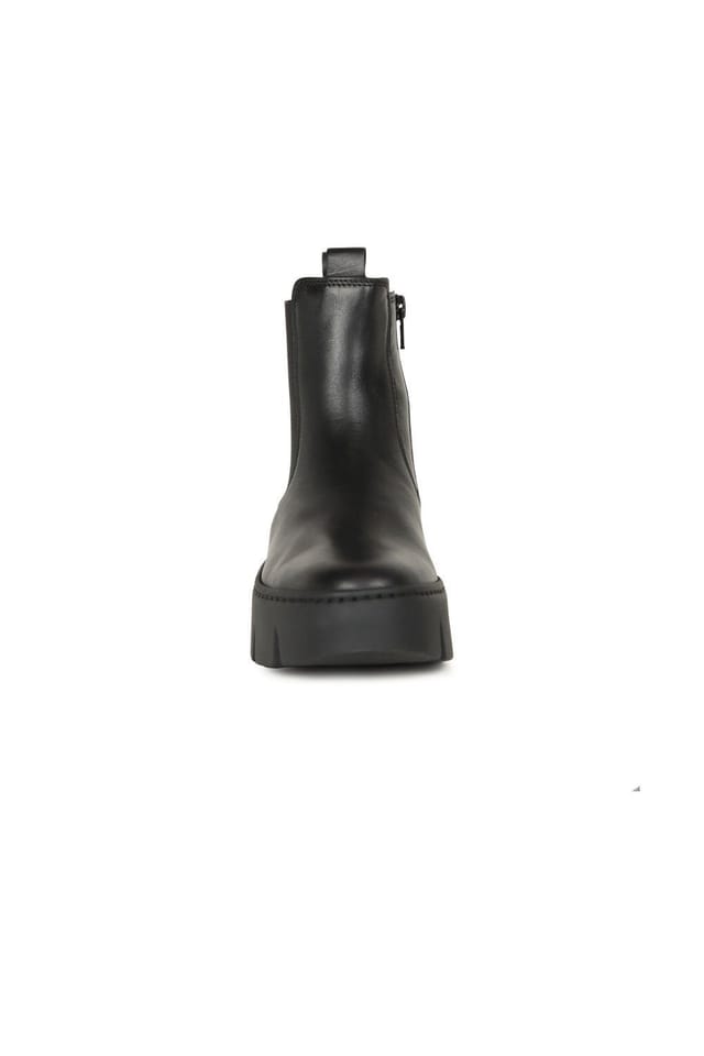 Gabor Gabor Women's 'Custom' Chelsea Boots in Jet Black - 3