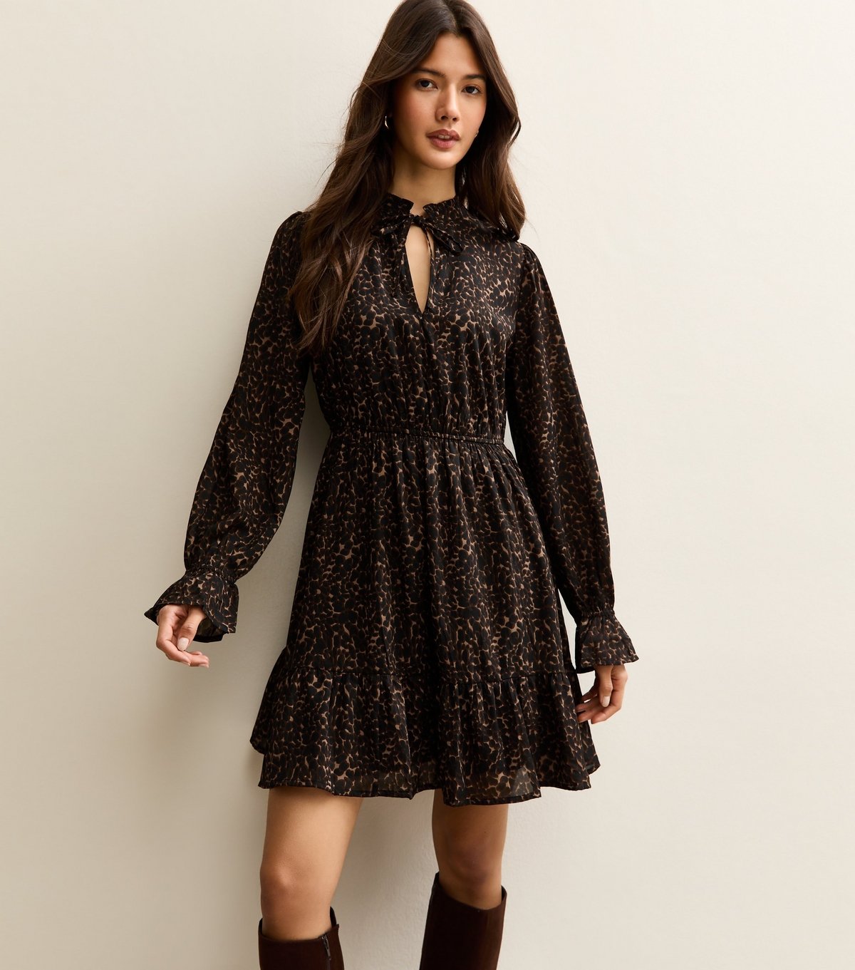 New Look Women's Brown Animal Print Tie Neck Mini Dress New Look - 4