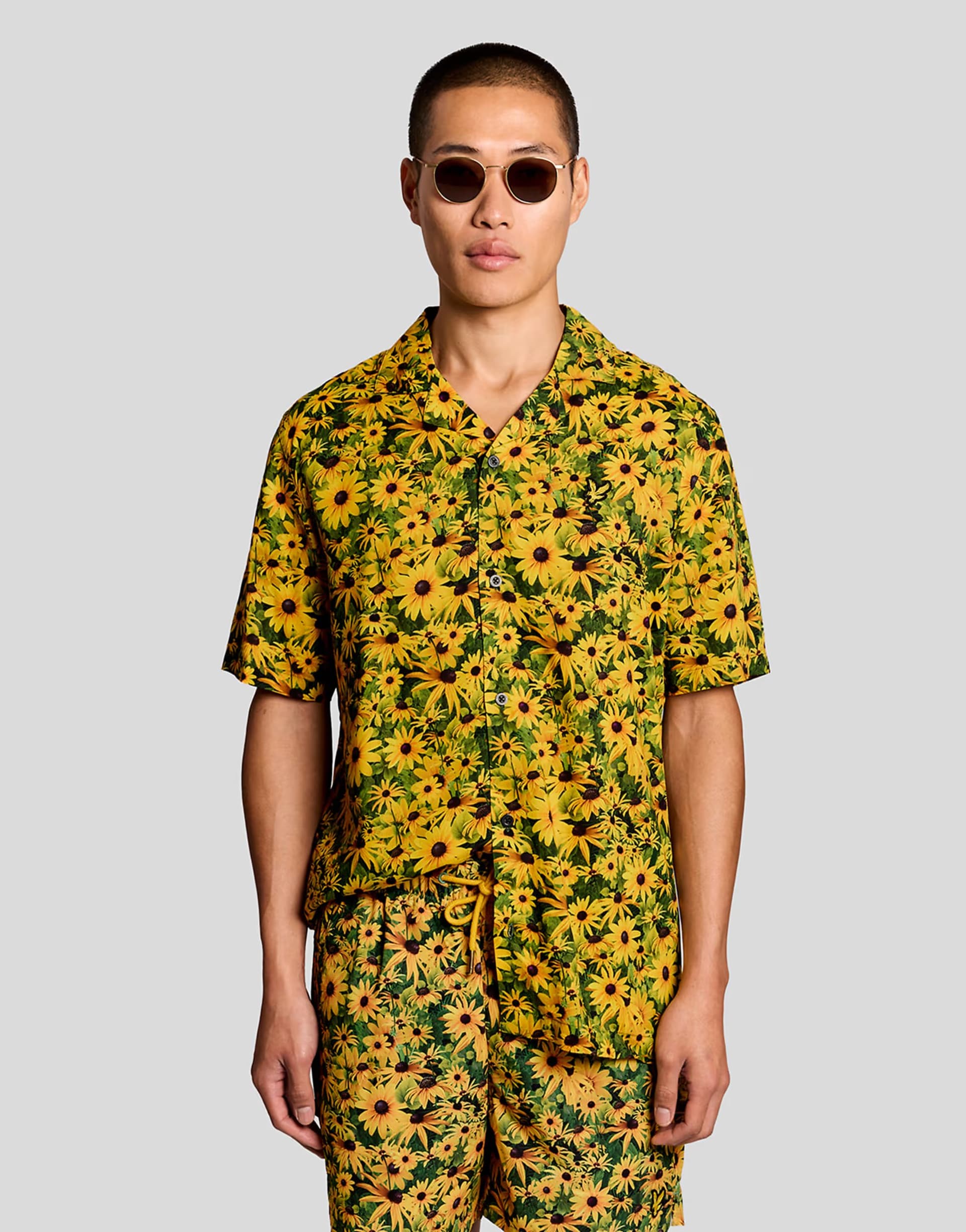 ASOS Lyle & Scott Ss woven shirts wild garden print resort shirt in 756 super yellow