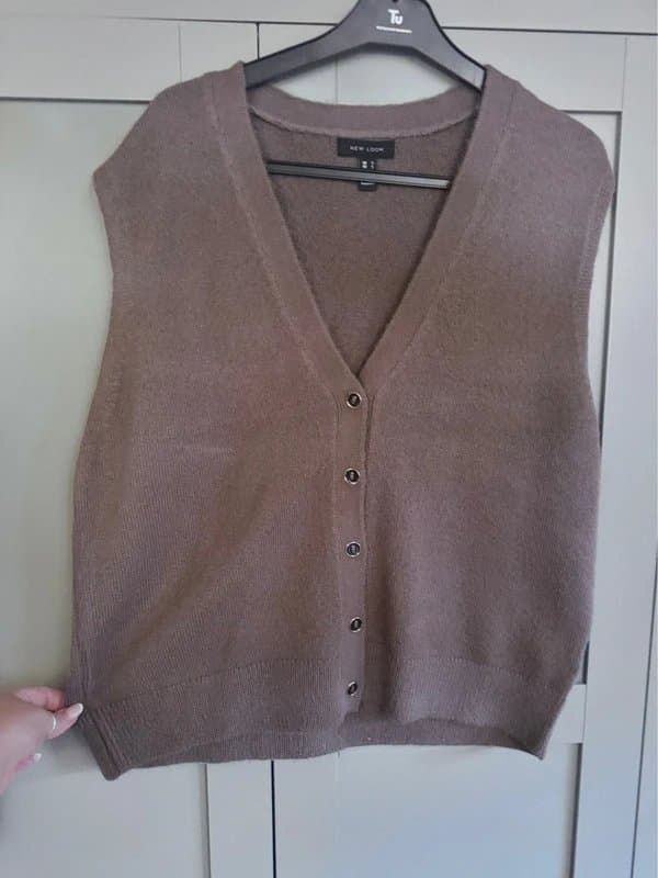 New Look New look sleeveless jumper