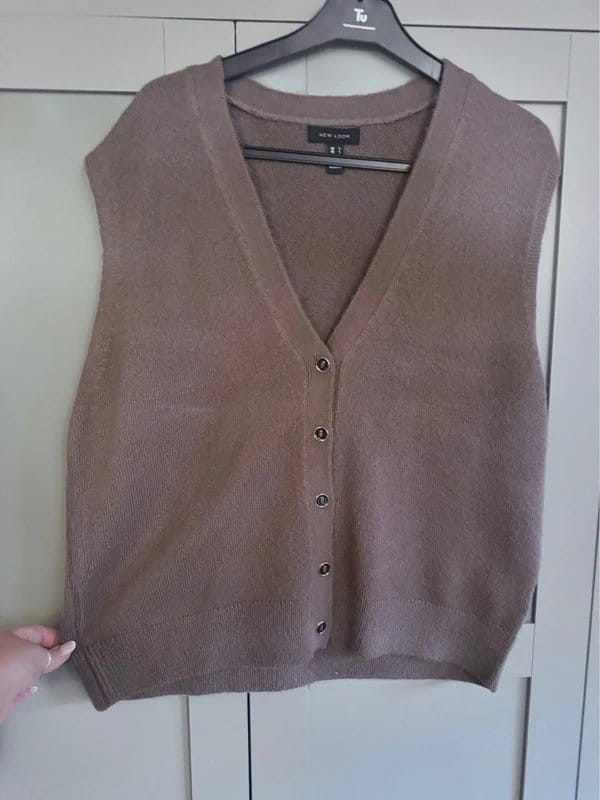 New Look Brown Knit Sleeveless Jumper
