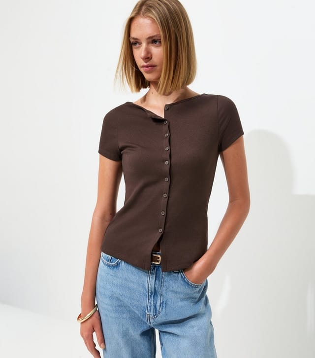 New Look Women's Dark Brown Cotton Rich Button Through Baby Tee T-Shirt New Look - 2