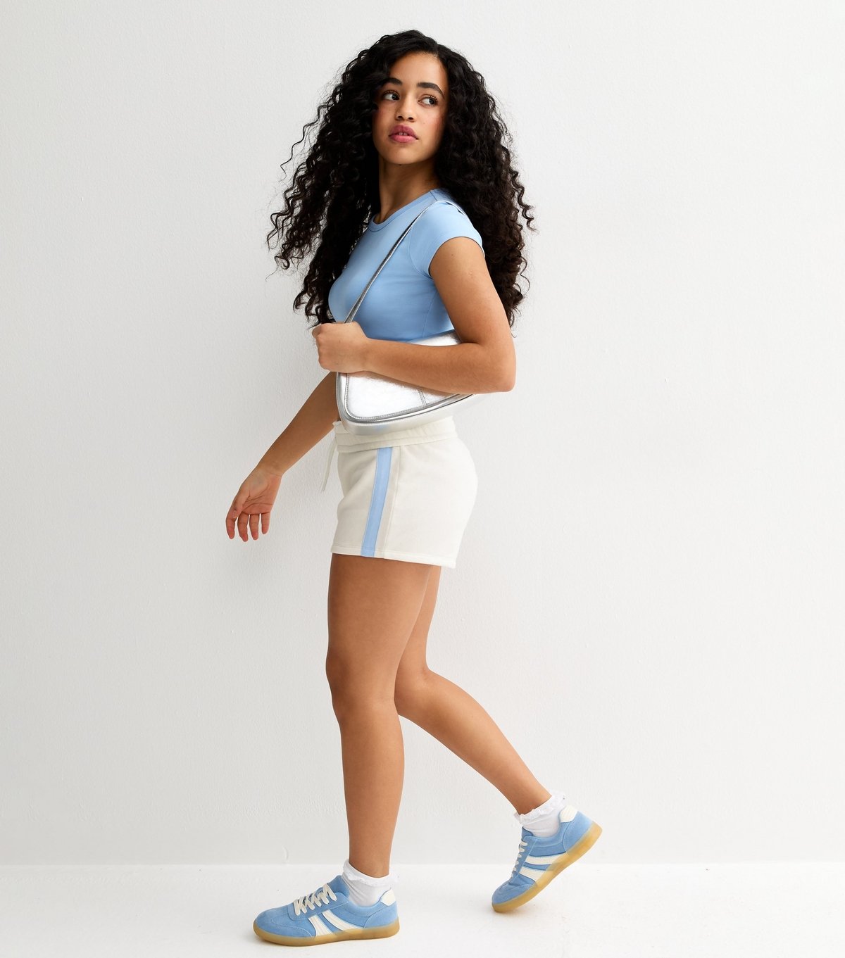 New Look Girls' Off White Side Stripe Drawstring Shorts New Look - 3