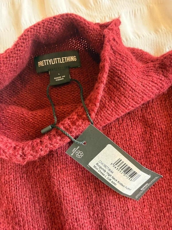 PrettyLittleThing PrettyLittleThing Burgundy Knitted Puffball Mini Dress Size Large