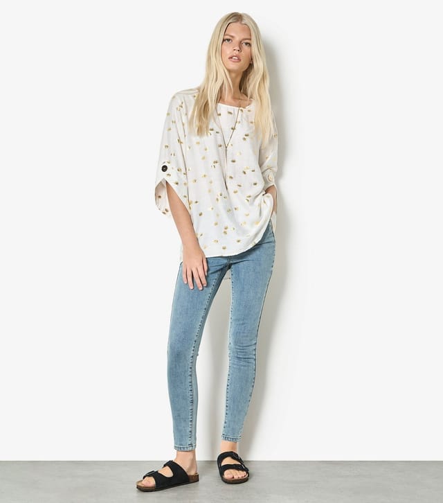 Apricot Women's White Foil Fan Cropped Sleeve Top Apricot New Look - 2